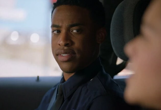 Кадр из 2 сезона сериала Новичок / Новобранец