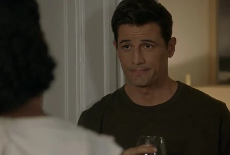 Кадр из сериала Новичок / Новобранец