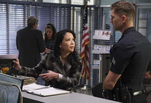 Превью из 3 сезона 10 серии сериала Новичок / Новобранец