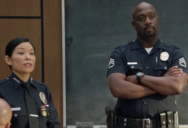 Превью из 5 сезона 1 серии сериала Новичок / Новобранец